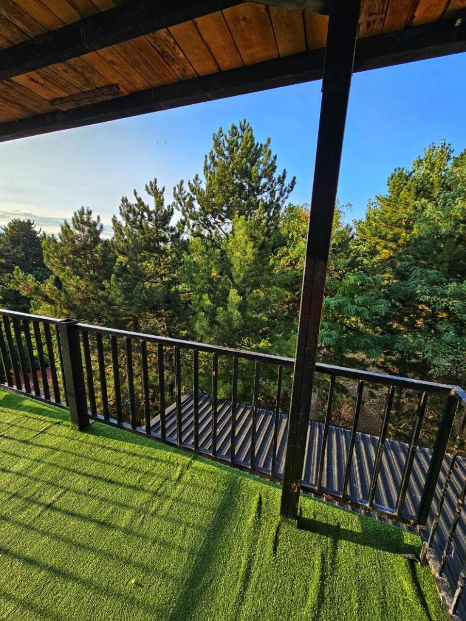 Green Apartments Prishtina 프리슈티나 외부 사진