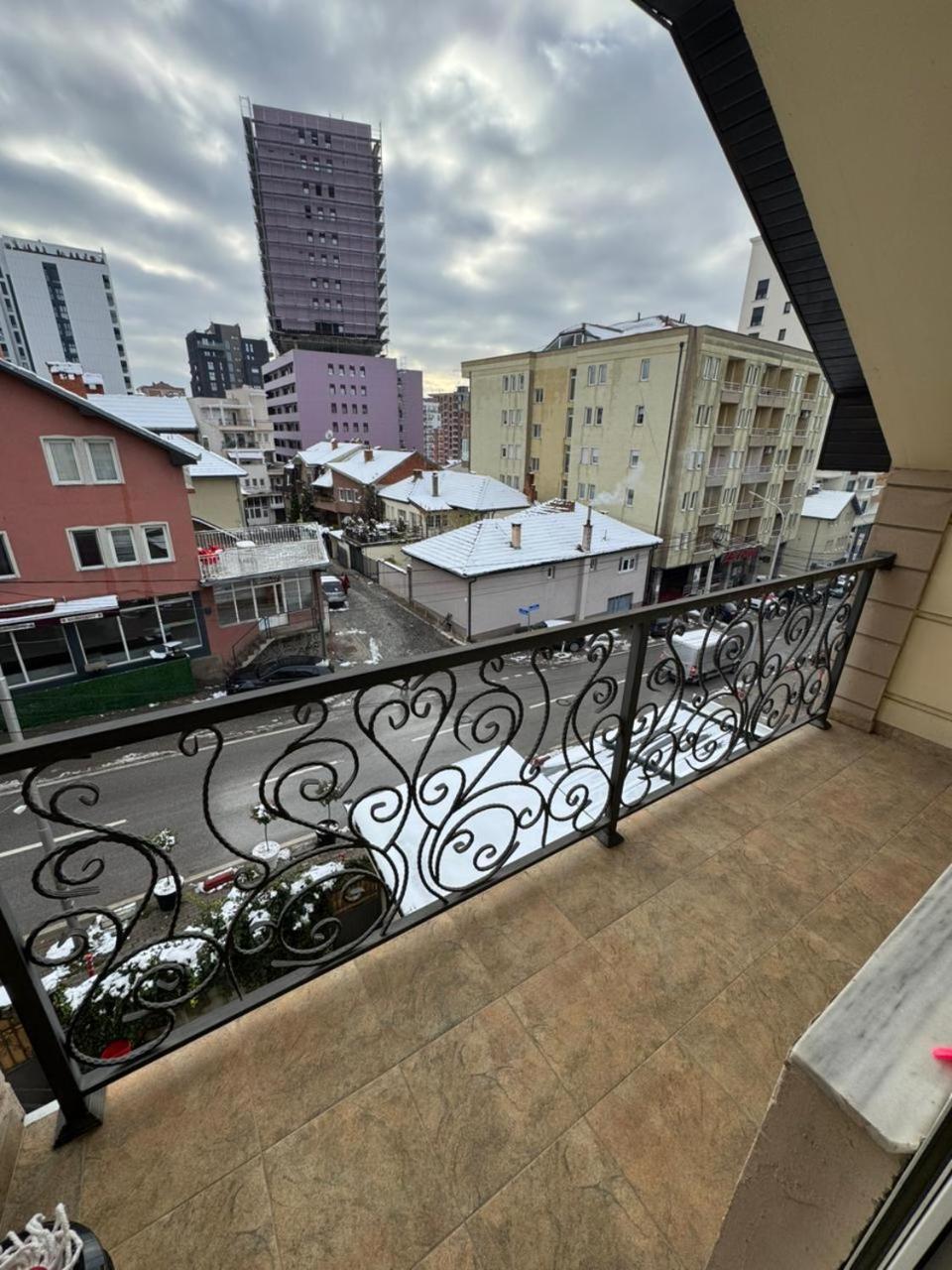 Green Apartments Prishtina 프리슈티나 외부 사진
