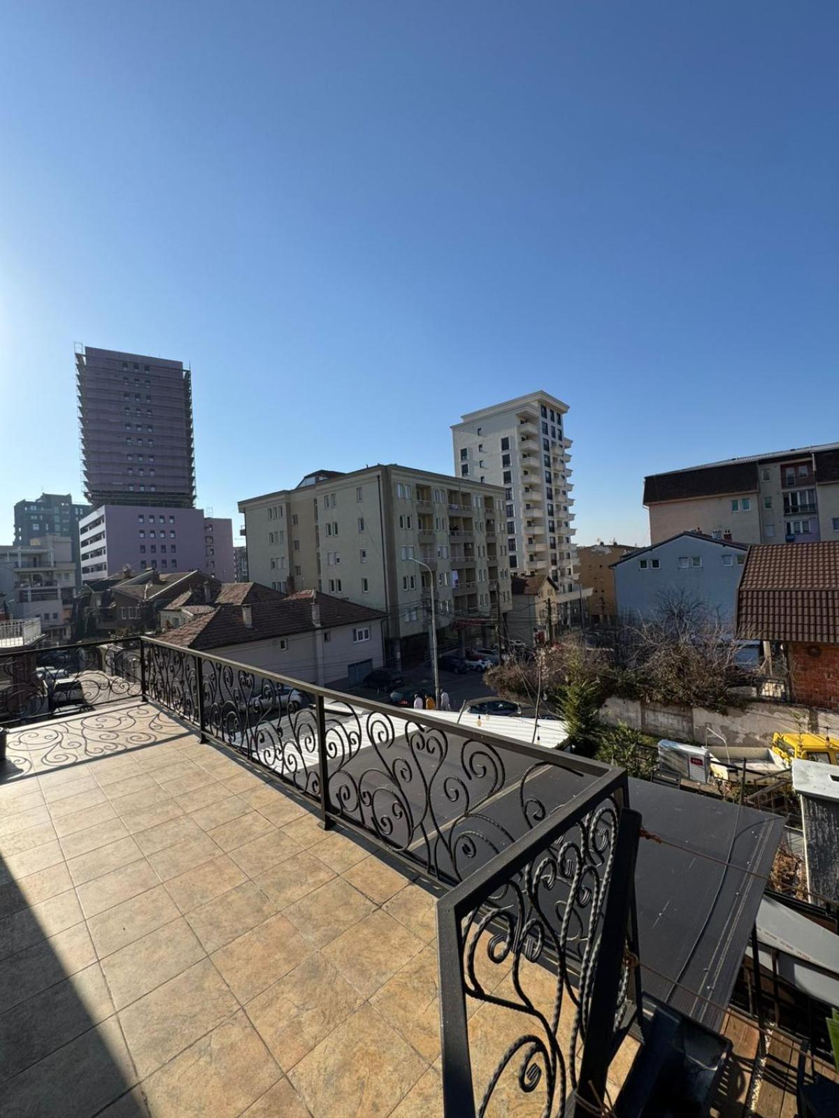 Green Apartments Prishtina 프리슈티나 외부 사진