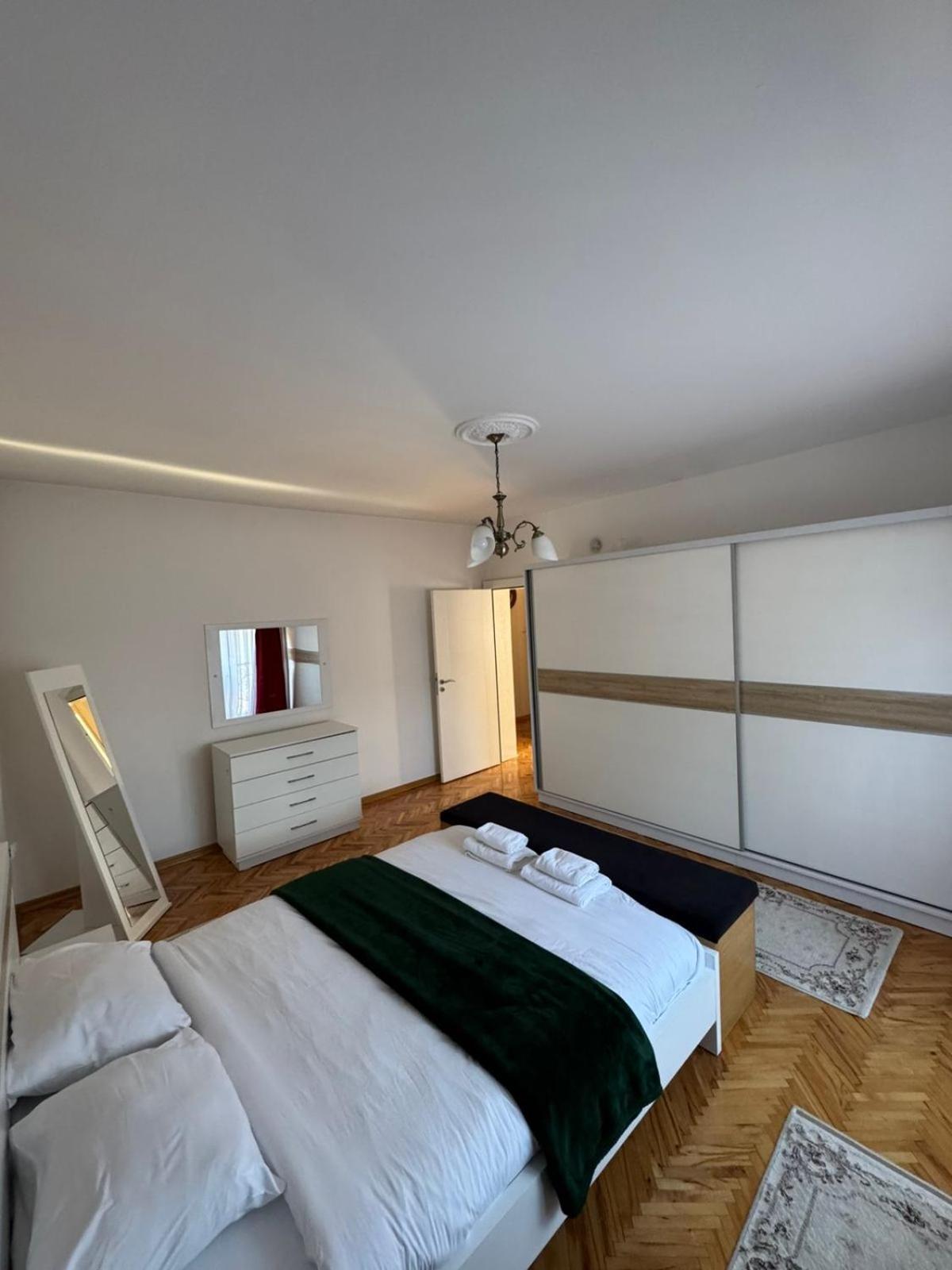 Green Apartments Prishtina 프리슈티나 외부 사진
